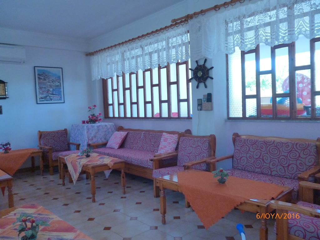 Golden Sun Rooms Pyrgi Thermis Buitenkant foto